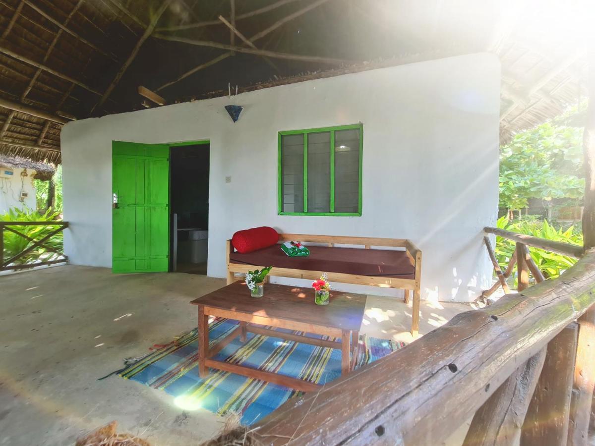Garden Beach Bungalows Jambiani Джамбиани Екстериор снимка