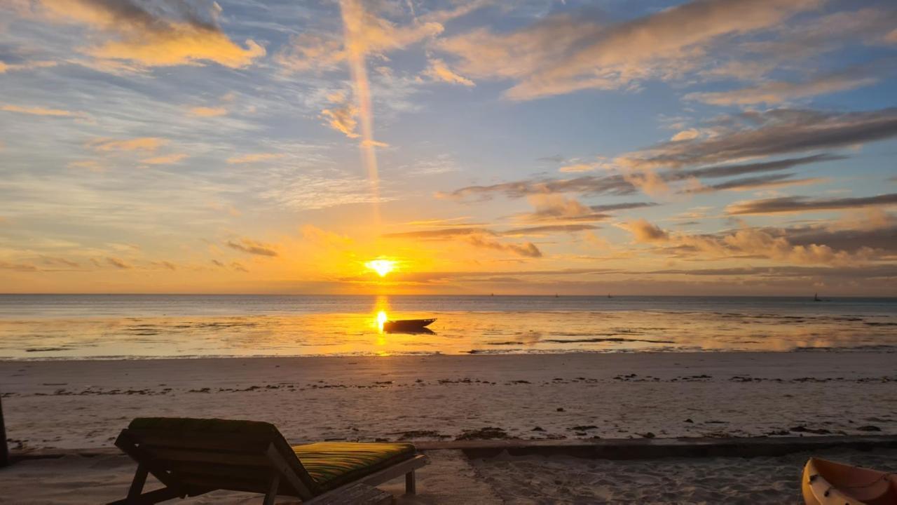 Garden Beach Bungalows Jambiani Джамбиани Екстериор снимка