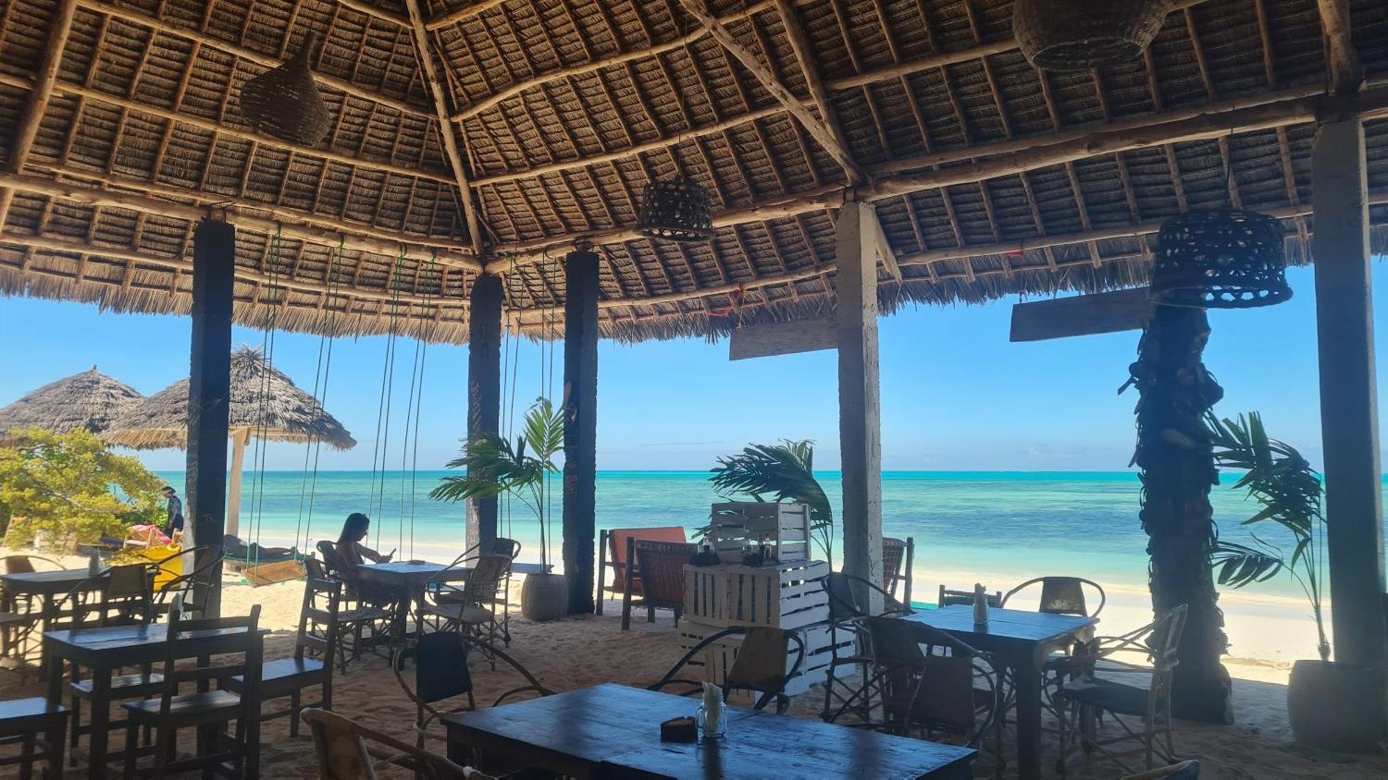 Garden Beach Bungalows Jambiani Джамбиани Екстериор снимка